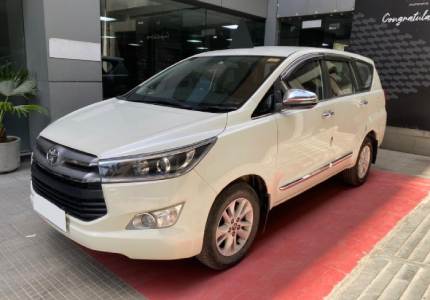 Innova Crysta Cabs