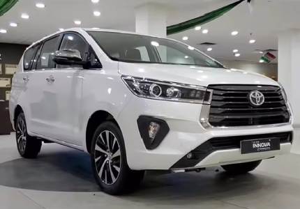 Innova Crysta Cabs