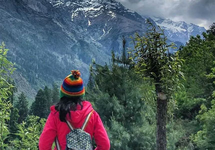 Taxi in Kasol