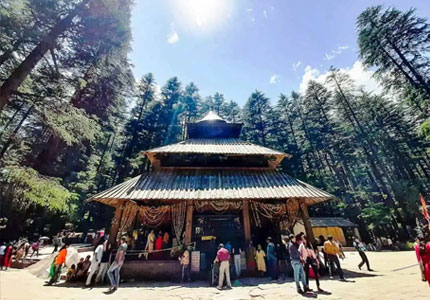 Taxi in Manali