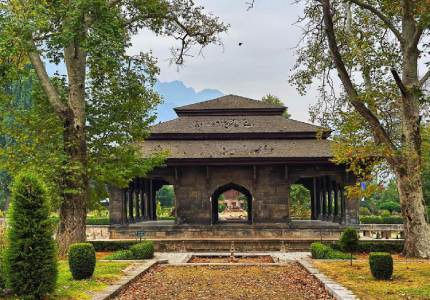 Kashmir Tour Package from Amritsar