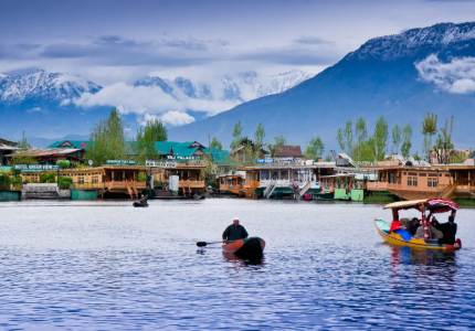 Kashmir Valley Special Grand Tour from Amritsar